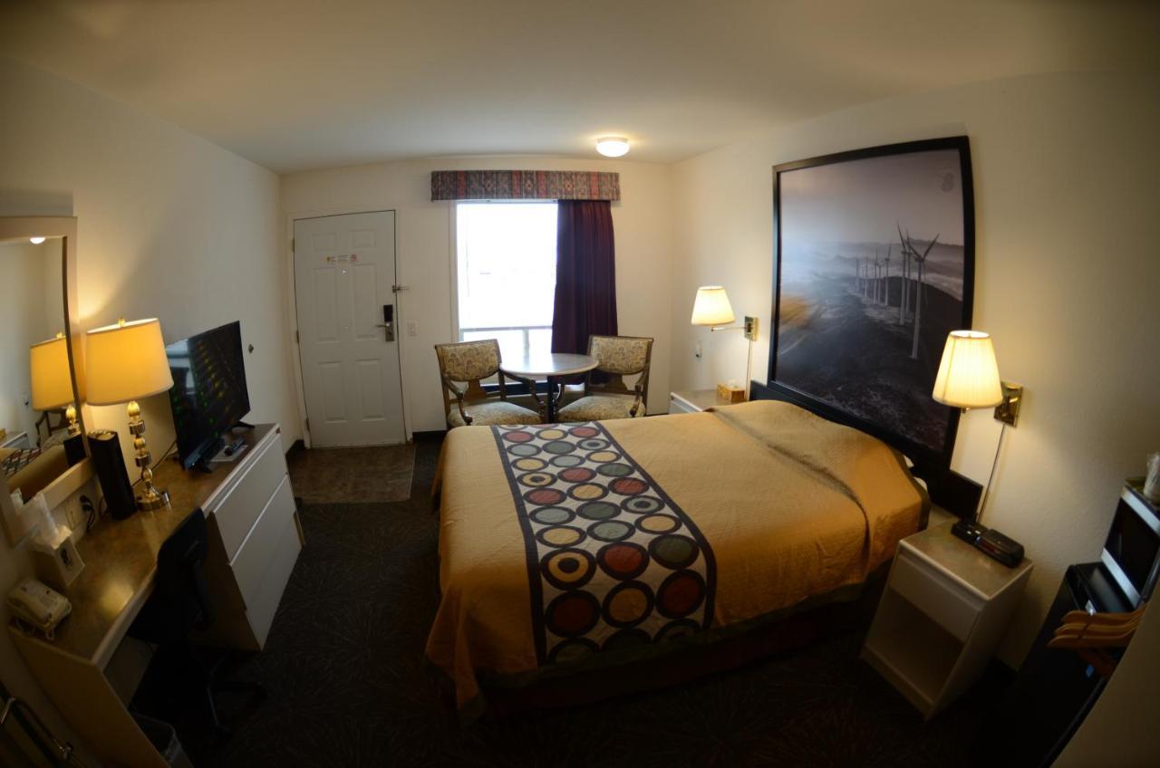 Days By Wyndham Hotel Taber