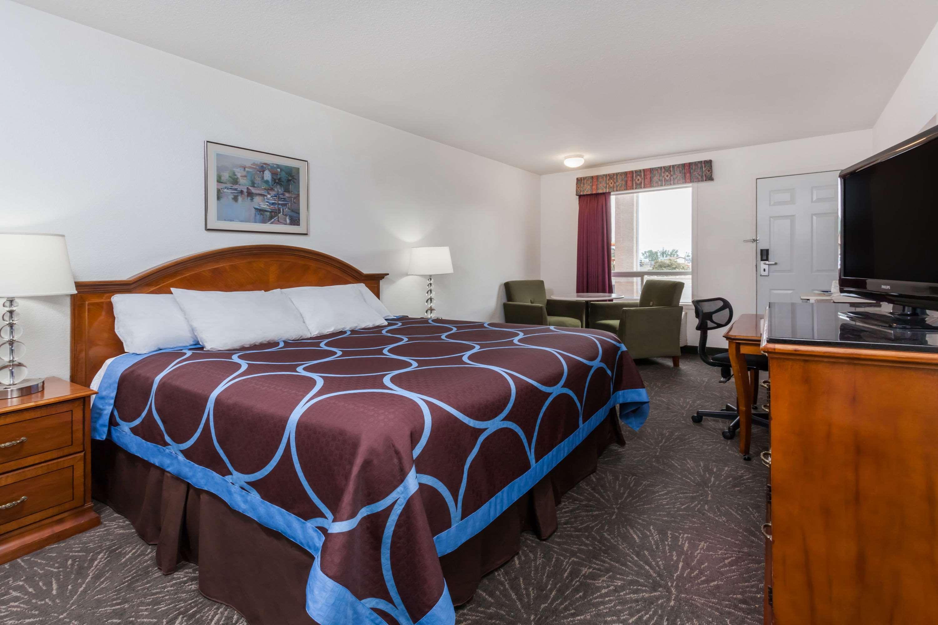 Days By Wyndham 3* Taber