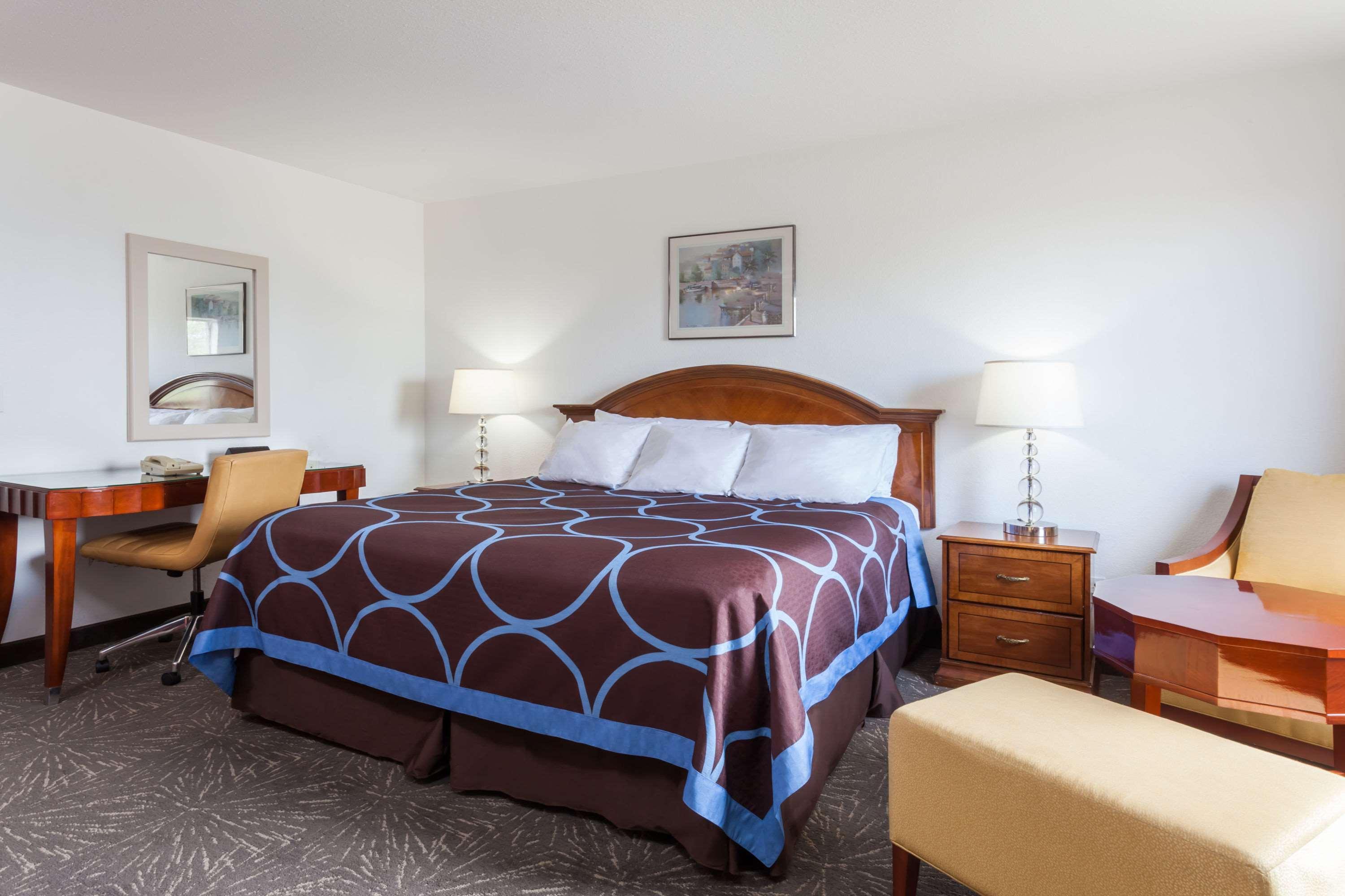Hotel Days By Wyndham Taber