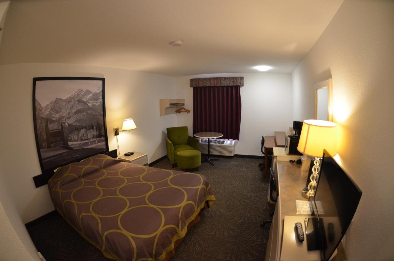 Days By Wyndham Hotel